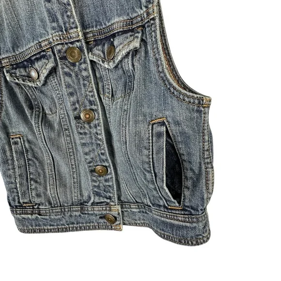 AE American Eagle Women's Blue Denim Jean Vest Size XS Metal Button Up Collar - Picture 3 of 6